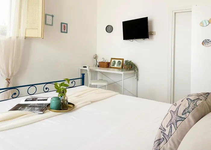 Holihome The Shore 3*