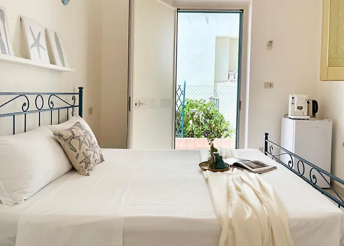 Holihome The Shore Guest house